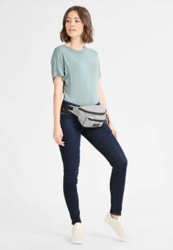 Eastpak DOGGY - Gürteltasche - Sunday Grey