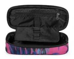 Eastpak Oval Single Brize Monstera Pink 7 Eastpak Oval Single Brize Monstera Pink -Eastpak EASTPAK Schlampermaeppchen Oval Single Brize Monstera Pink 317694