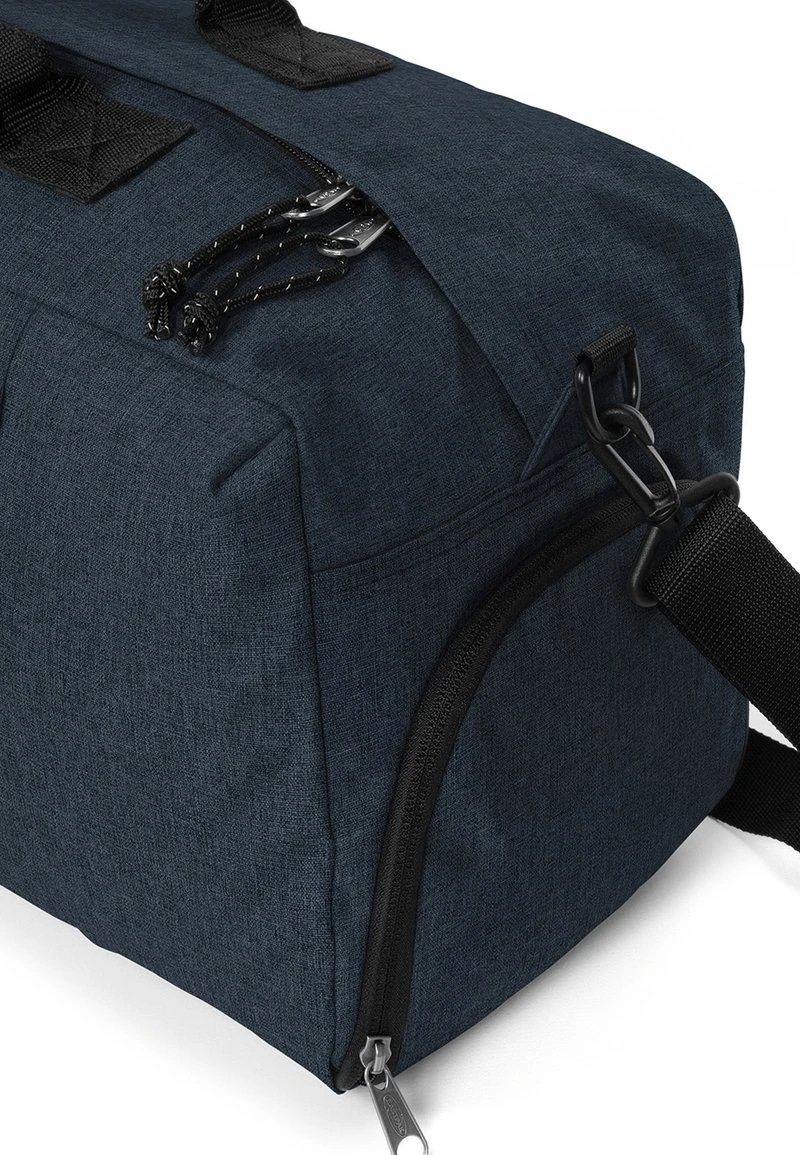 Eastpak DUFFL R M - Weekender - Triple Denim 6 Eastpak DUFFL R M - Weekender - Triple Denim – Bild 4