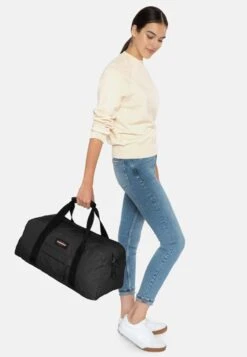 Eastpak STAND + CORE COLORS - Reisetasche - Black -Eastpak ecf1551125564632afadd889aabcd77f